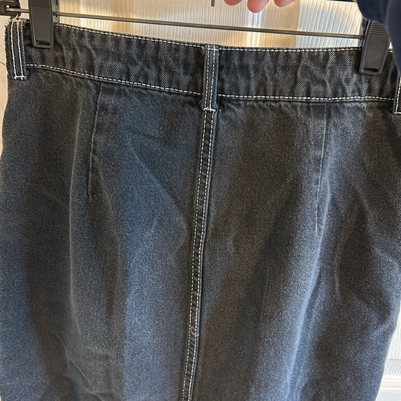 Forever 21 button down black size small midi jean skirt - Picture 6 of 6